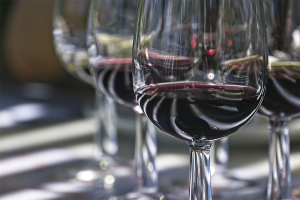 cata de vino Cata de vino. Actividad Despedida de soltera y de soltero en Zaragoza